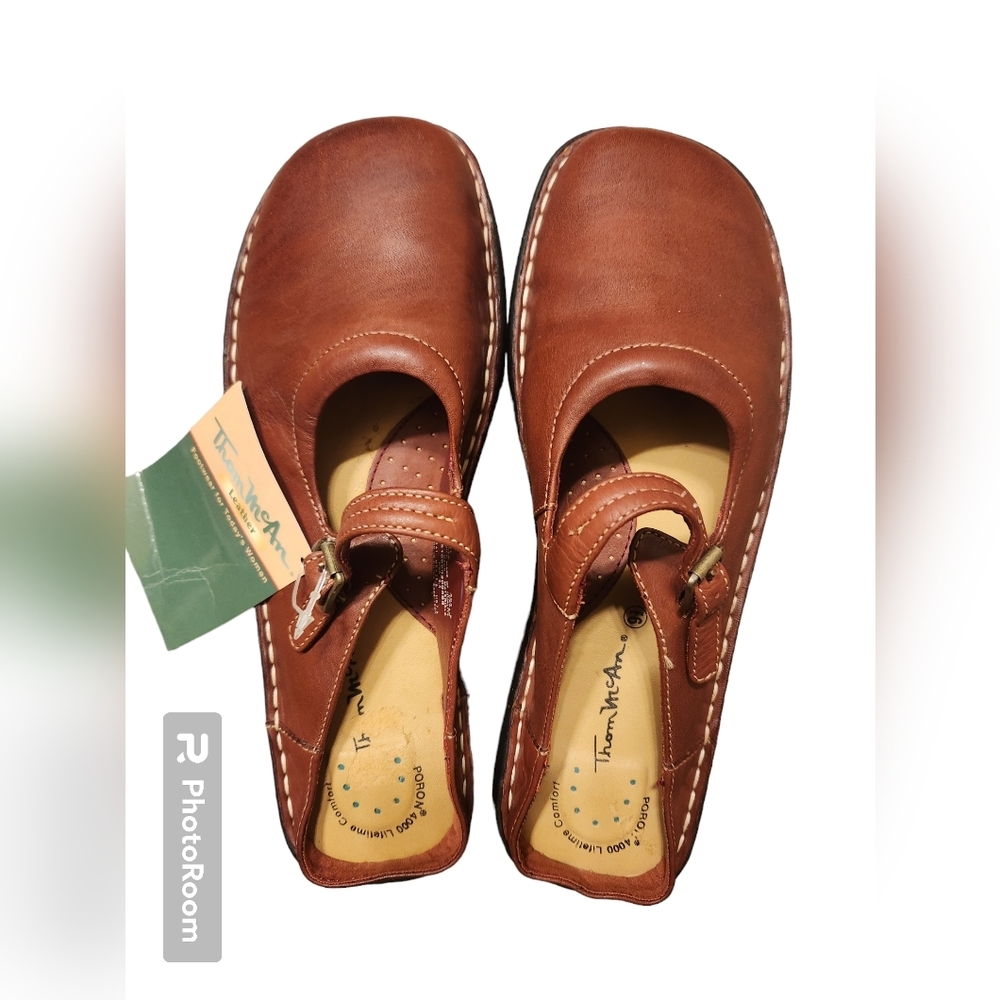 Thom McAn Brown Leather Mules